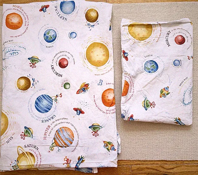 Pottery Barn Kids 2015 Solar System Glow Planets TWIN Flat Sheet And Pillowcase