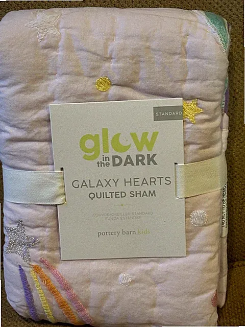 Pottery Barn Kids Galaxy Hearts Glow-in-the-Dark (1) STANDARD Sham New w/tags